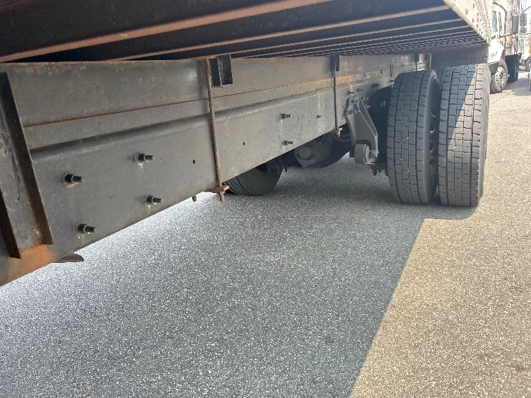 2020 International MV - image 5