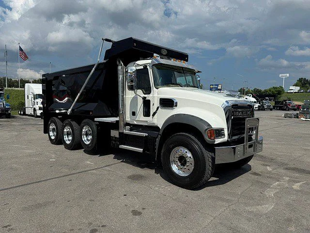 2024 Mack Granite in La Vergne, TN — photo 3