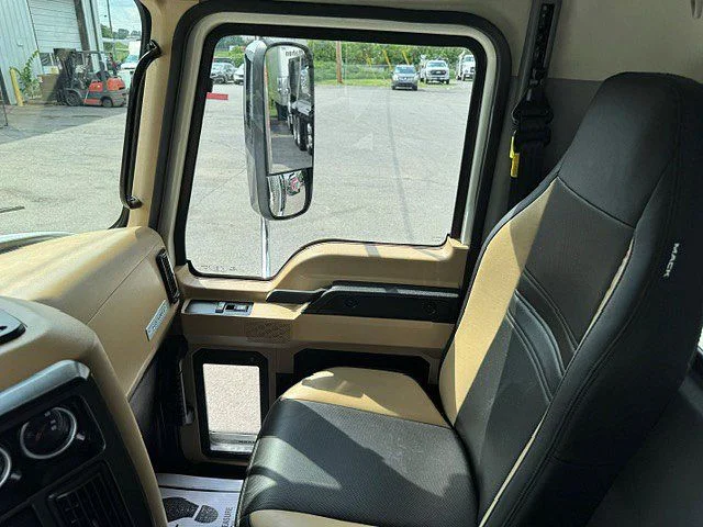 2024 Mack Granite in La Vergne, TN — photo 16