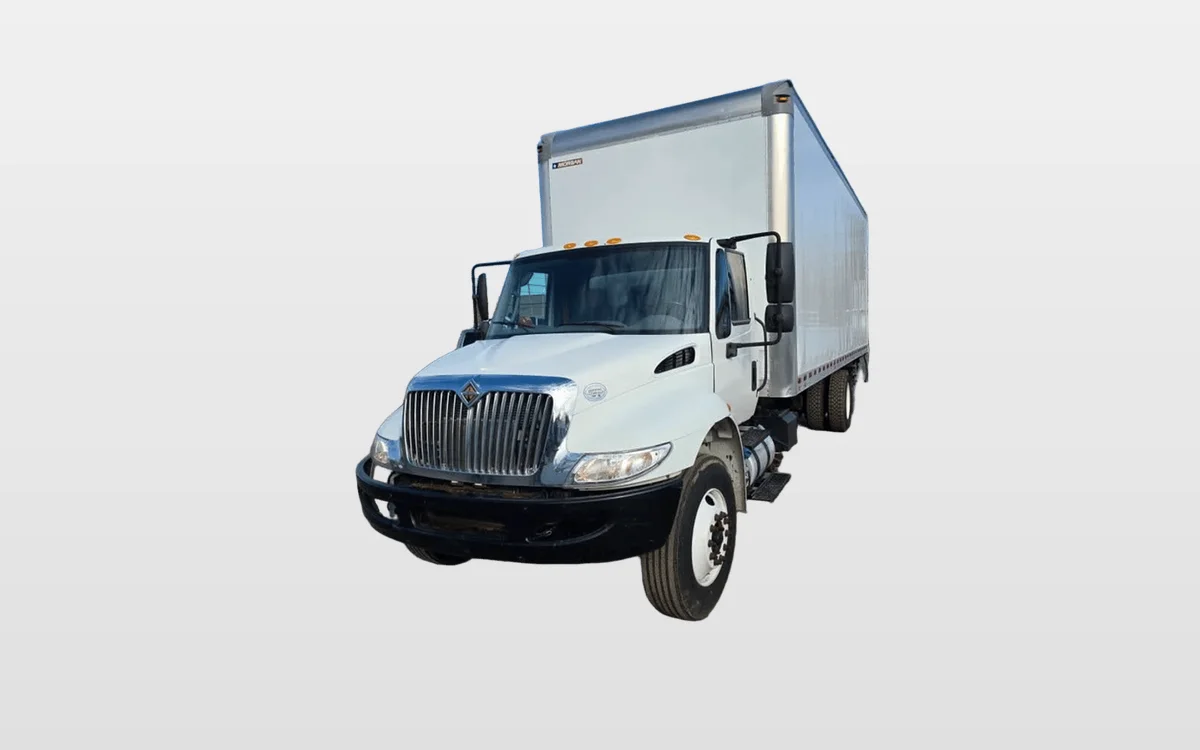 2016 International 4300 - image 1