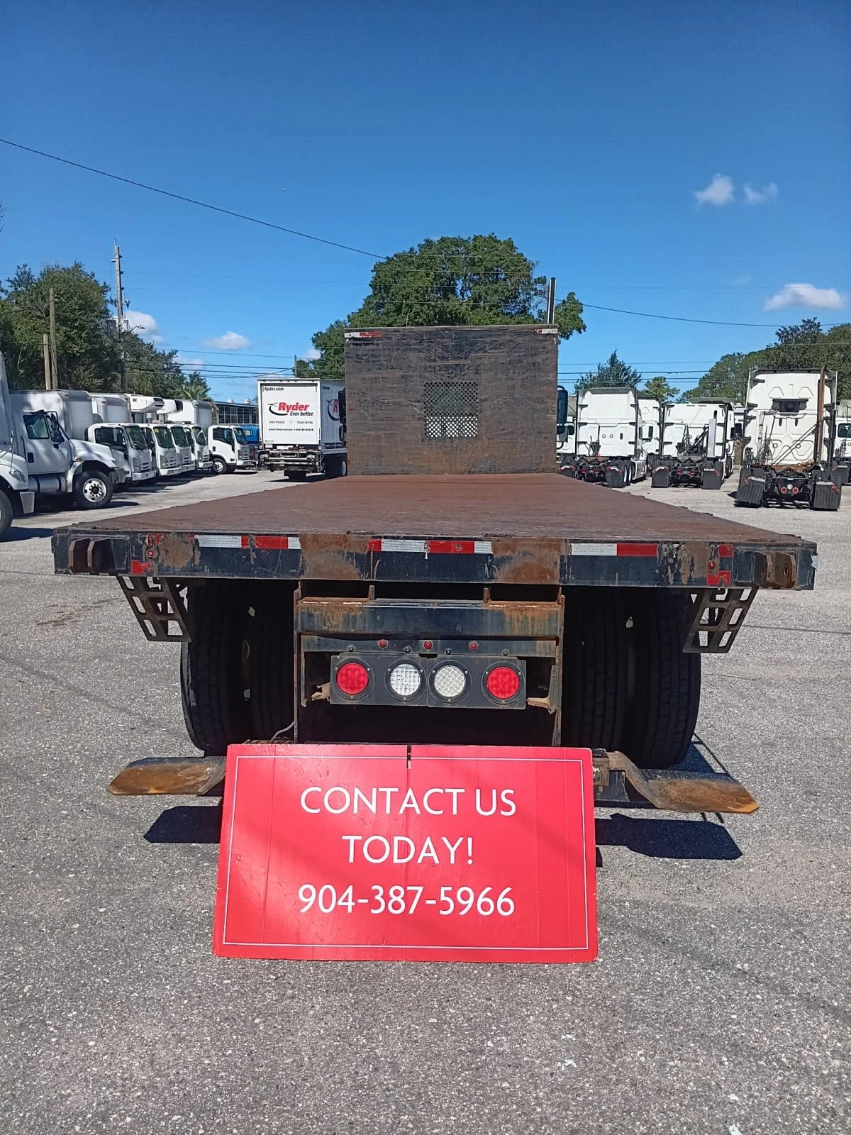 2019 Freightliner M2 106 - image 5