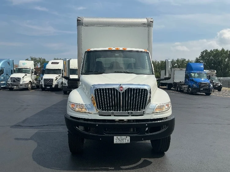 2020 International MV in Chicago (Melrose Park), IL — photo 2