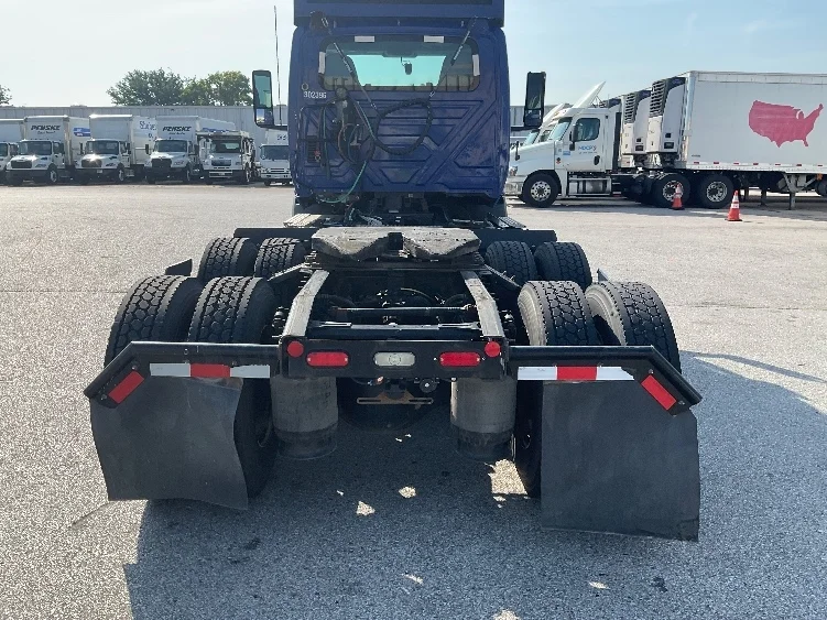 2020 International RH - image 6