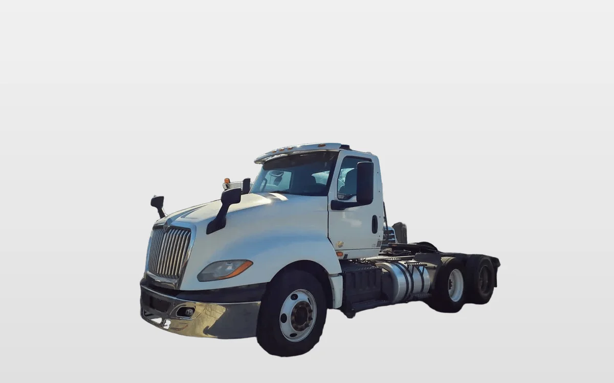 2018 International - image 1