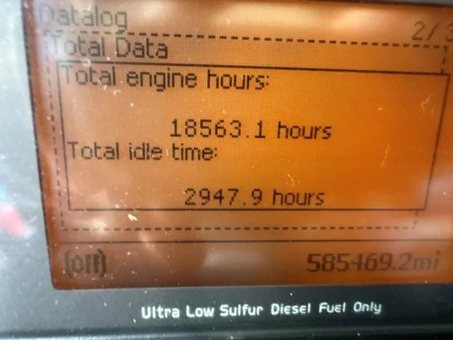 2017 Volvo VNL 300 — photo 10