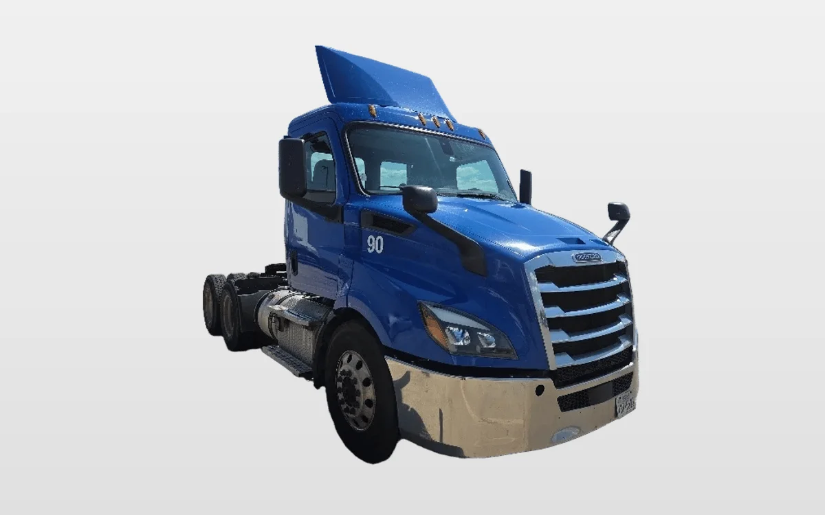 2019 Freightliner - image 1