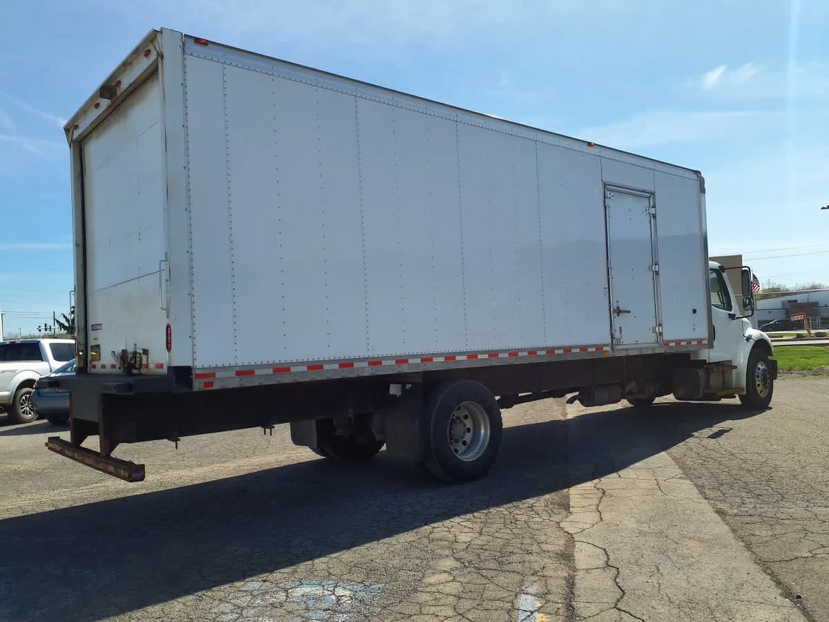 2020 Freightliner M2 106 in Syracuse, NY — photo 4