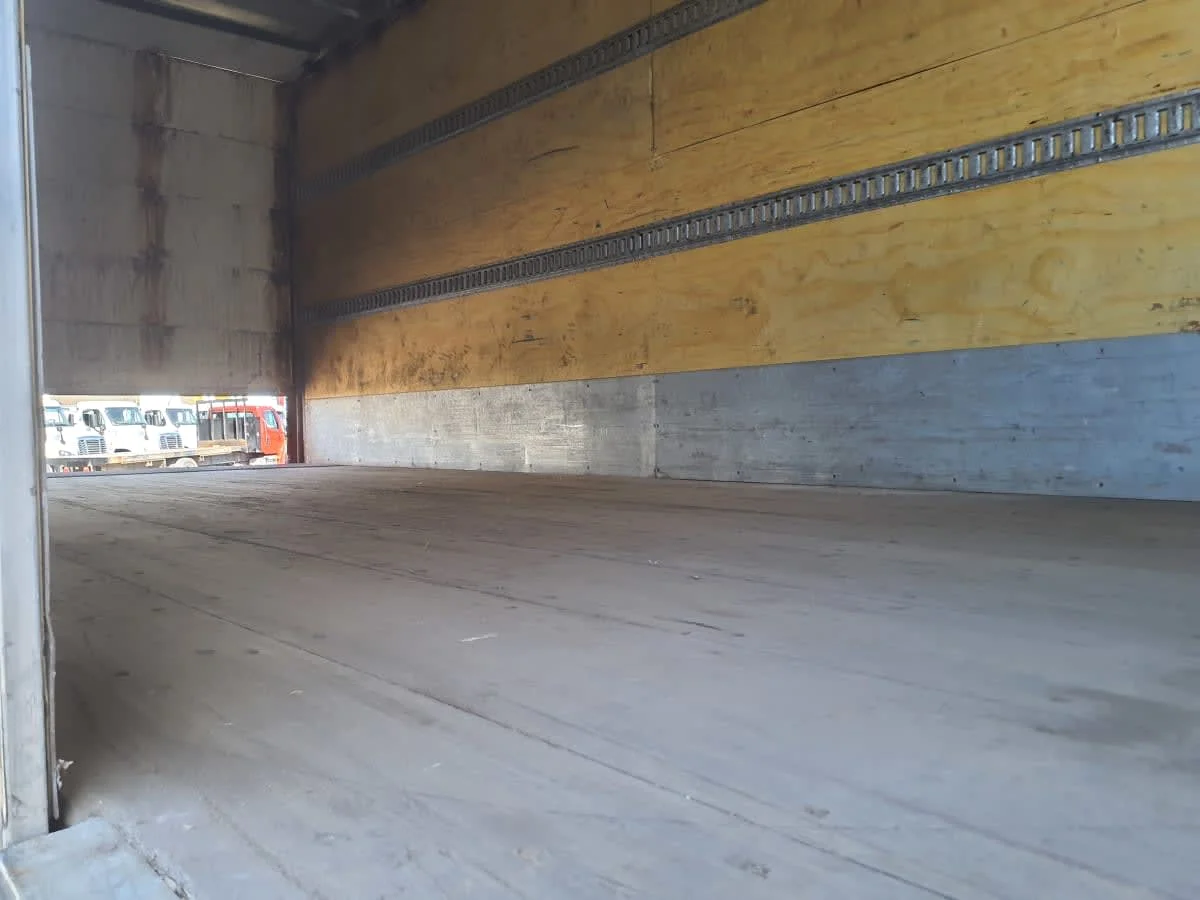 2020 Freightliner M2 106 in Syracuse, NY — photo 10