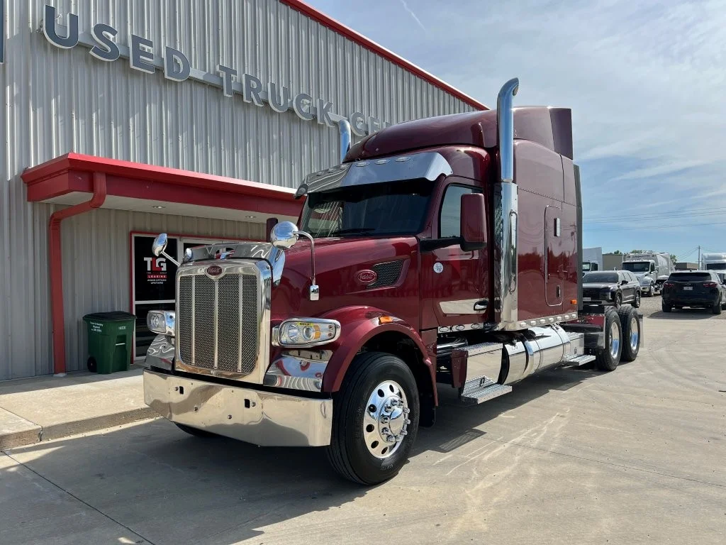2022 Peterbilt 567 in Springfield, MO