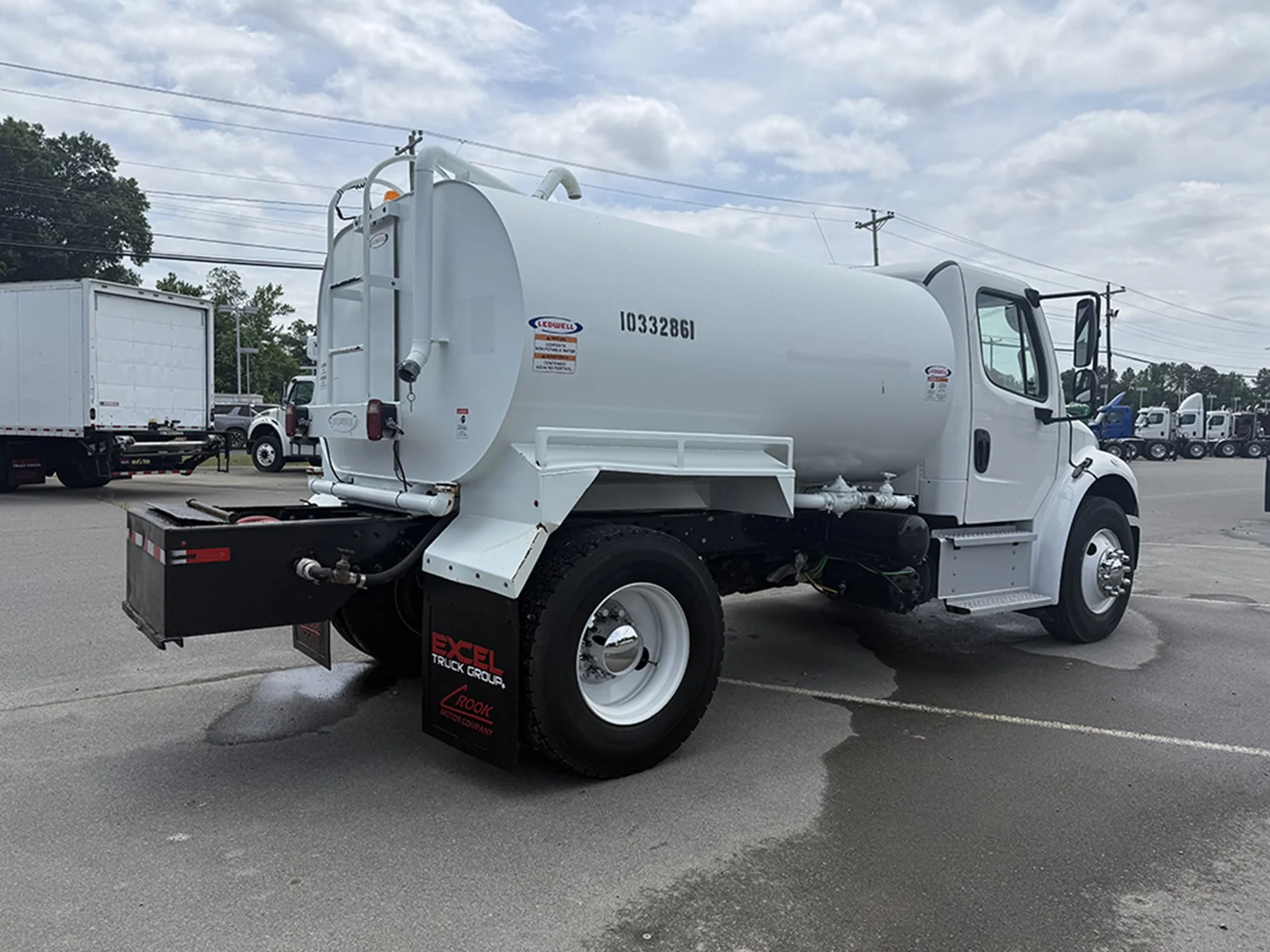 2022 Freightliner eM2 in Roanoke, VA — photo 4