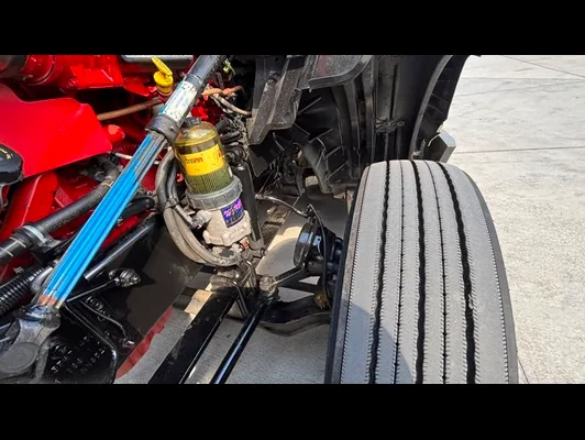 2022 International LT in El Paso, TX — photo 13