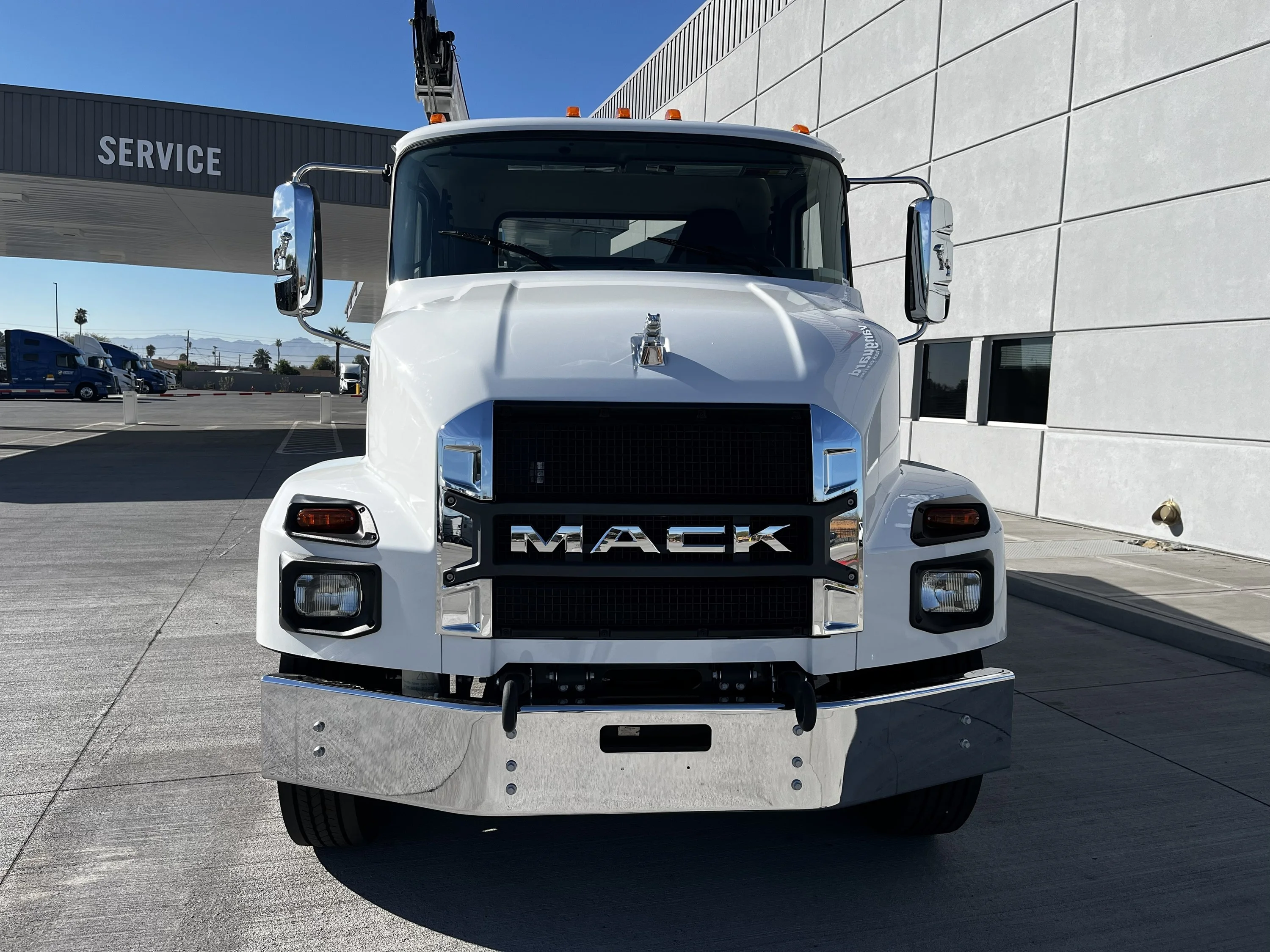 2026 Mack MD in Tolleson, AZ — photo 3