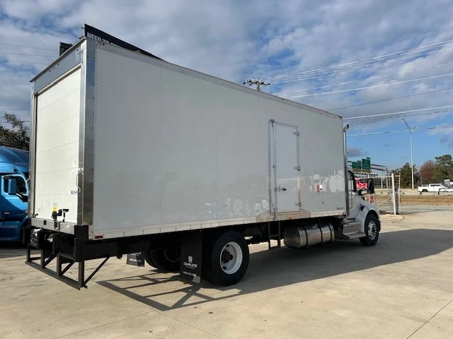 2025 Peterbilt 536 in Dunn, NC — photo 4