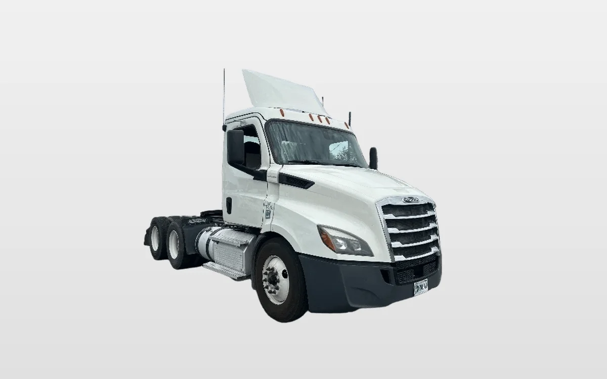 2020 Freightliner - image 1