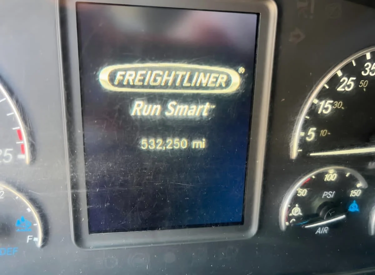 2021 Freightliner Cascadia in Greensboro, NC — photo 9