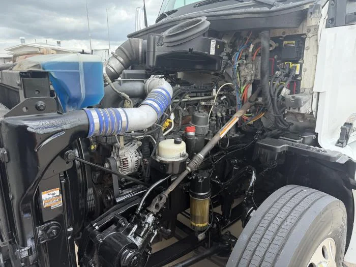 2021 Kenworth T680 — photo 17