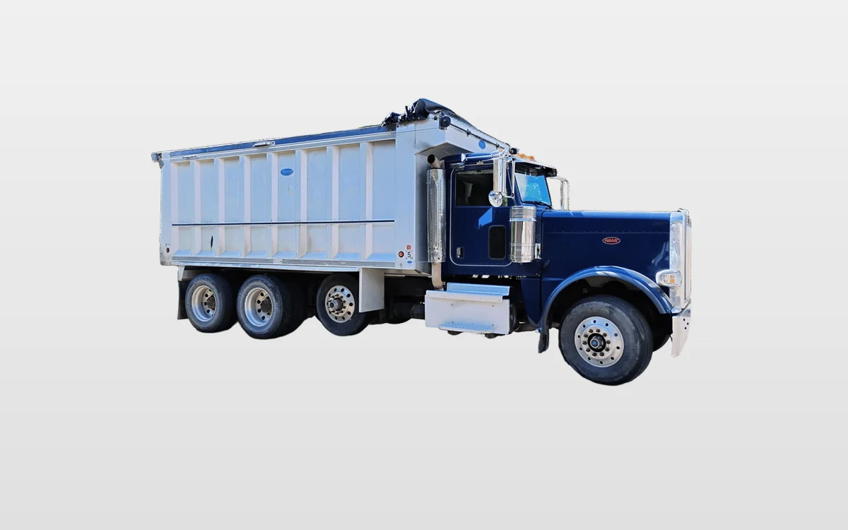 2020 Peterbilt - image 1