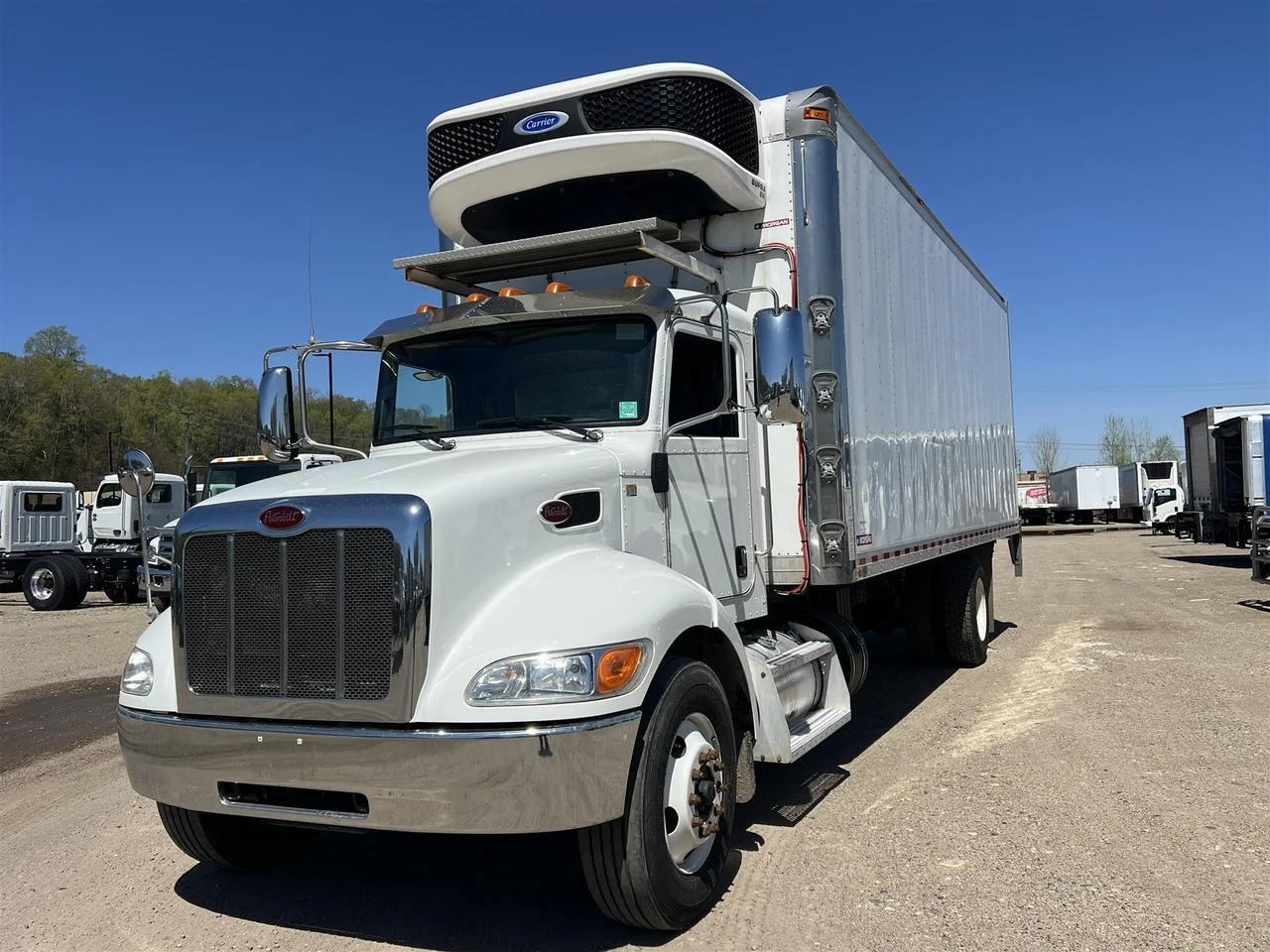 2021 Peterbilt 337 in Eau Claire, WI — photo 11