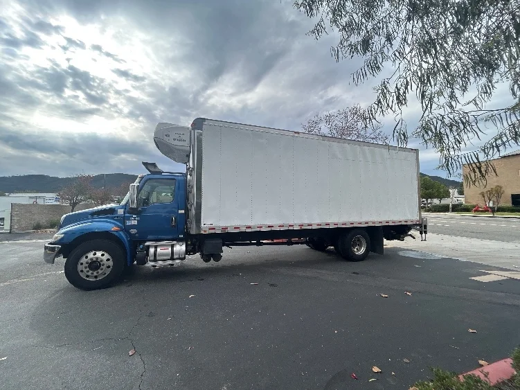 2020 International MV in Fontana, CA — photo 4