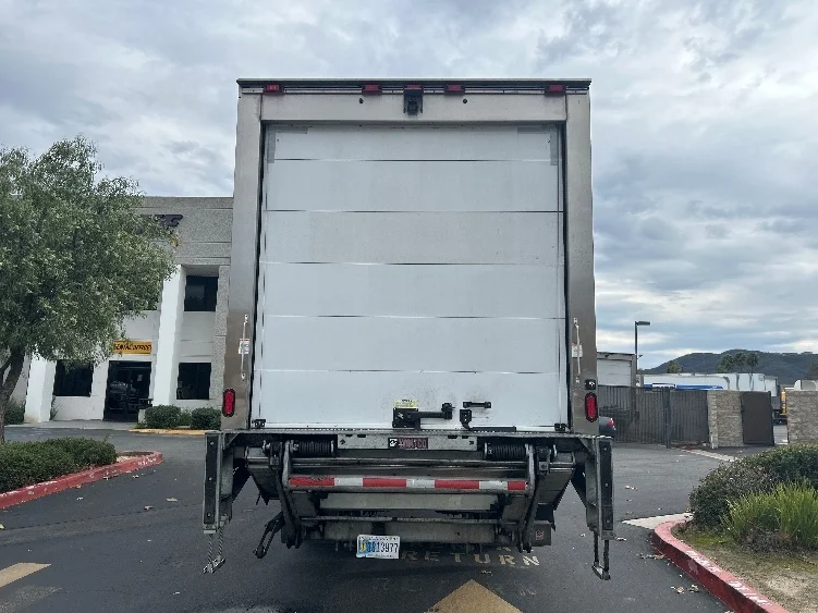 2020 International MV in Fontana, CA — photo 7
