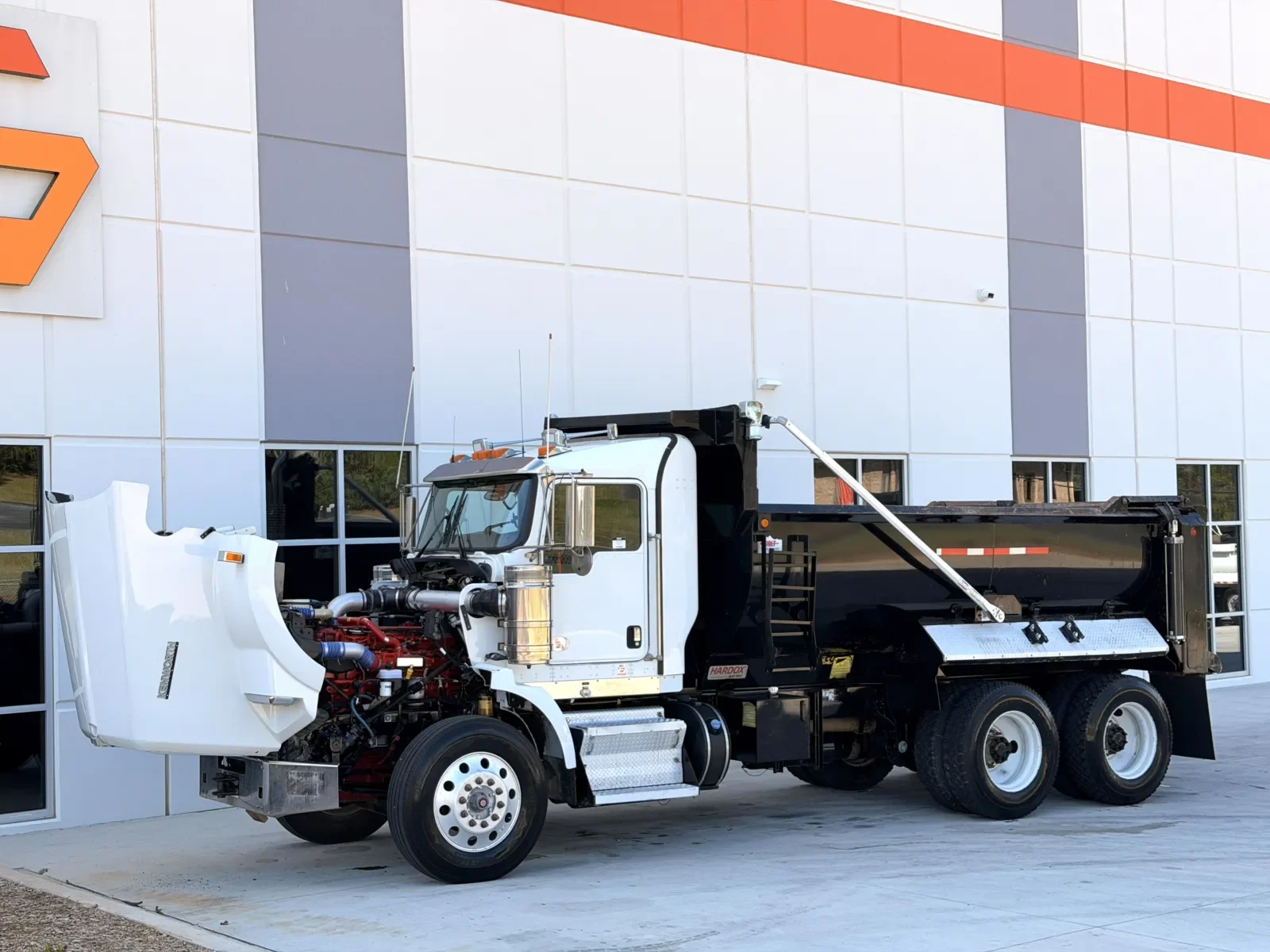 2019 Kenworth T800 in Greer, SC — photo 11