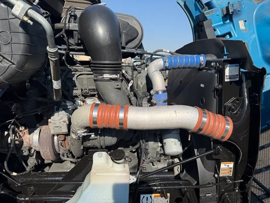 2022 Peterbilt 579 in Denver, CO — photo 23