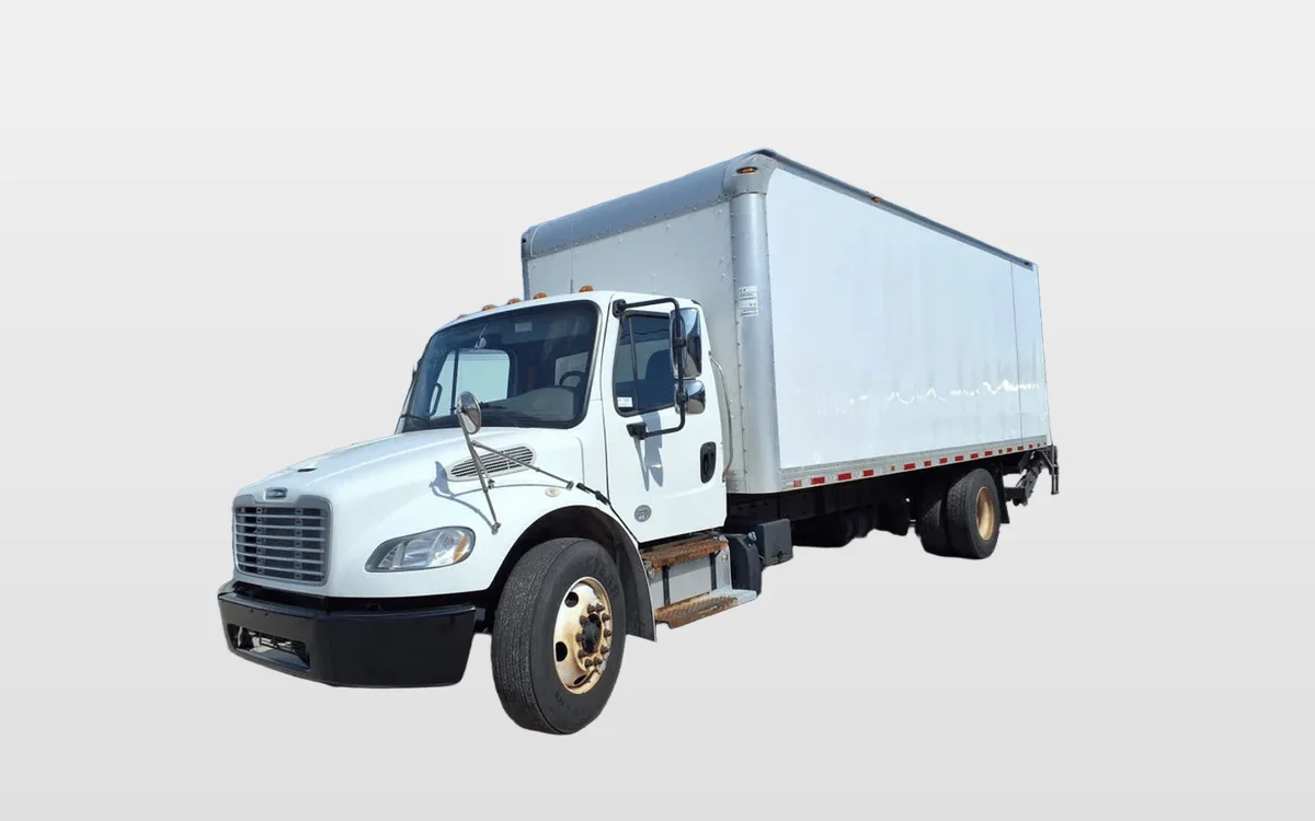 2019 Freightliner M2 106 - image 1