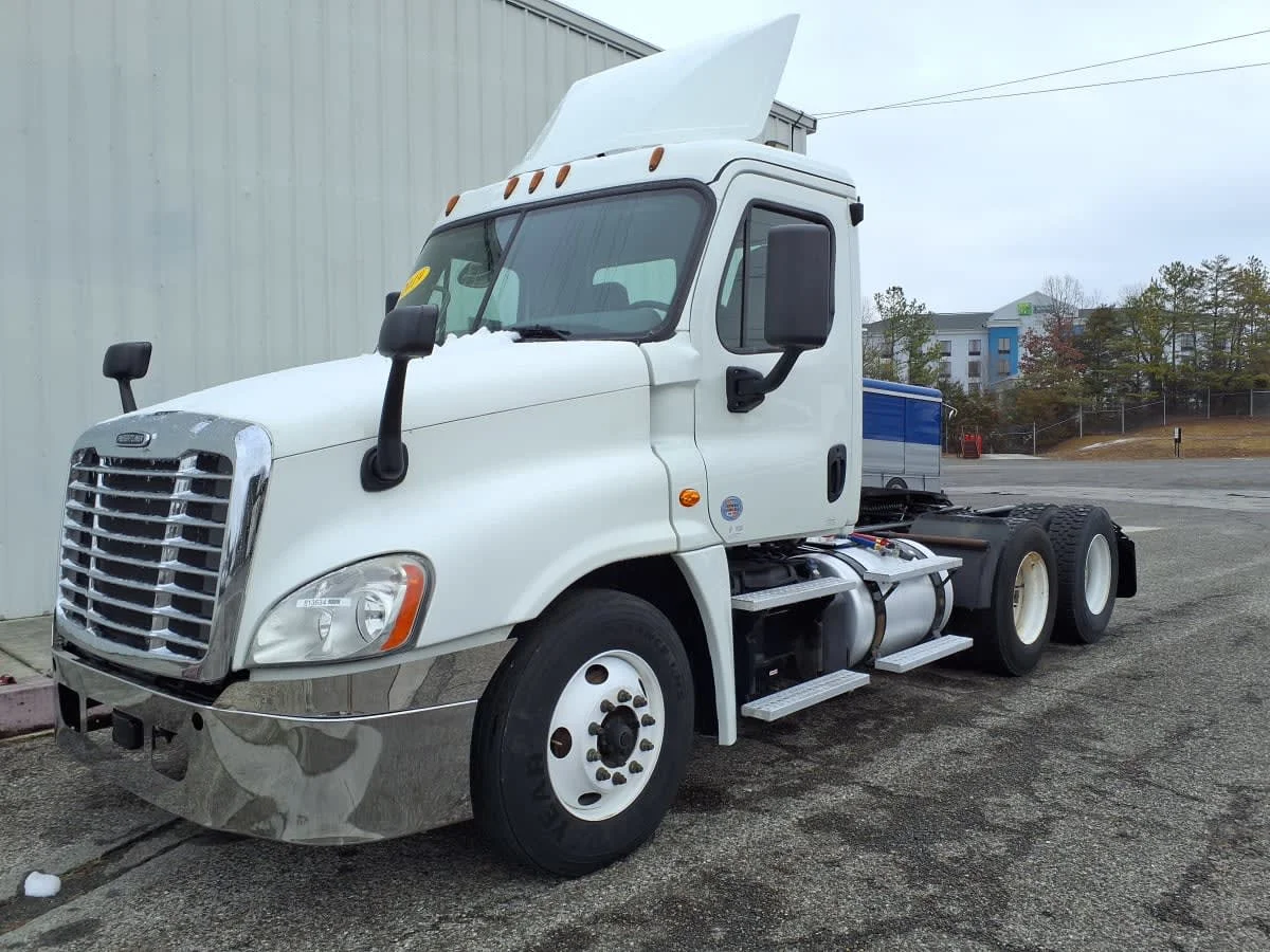 2019 Freightliner Cascadia in Knoxville, TN