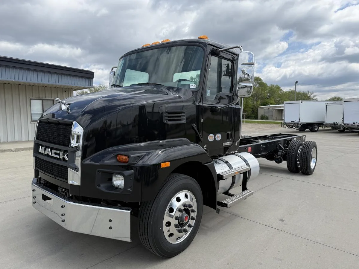 2027 Mack in Cedar Rapids, IA