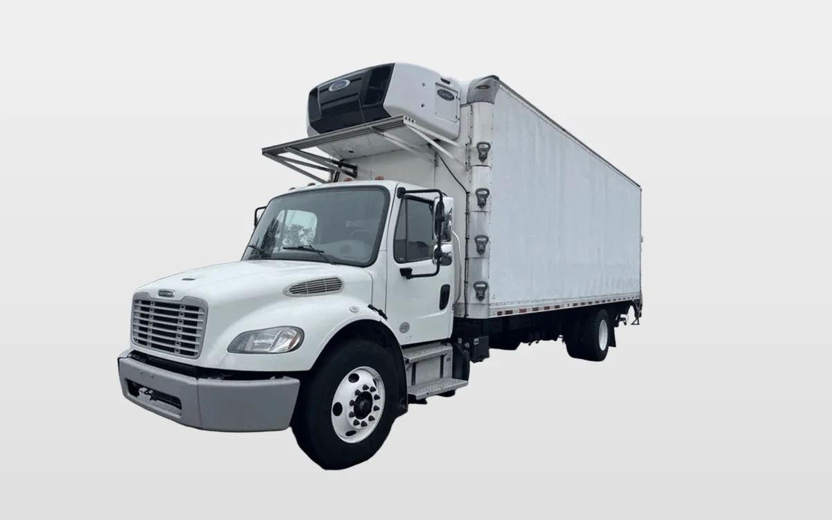 2019 Freightliner M2 106 - image 1