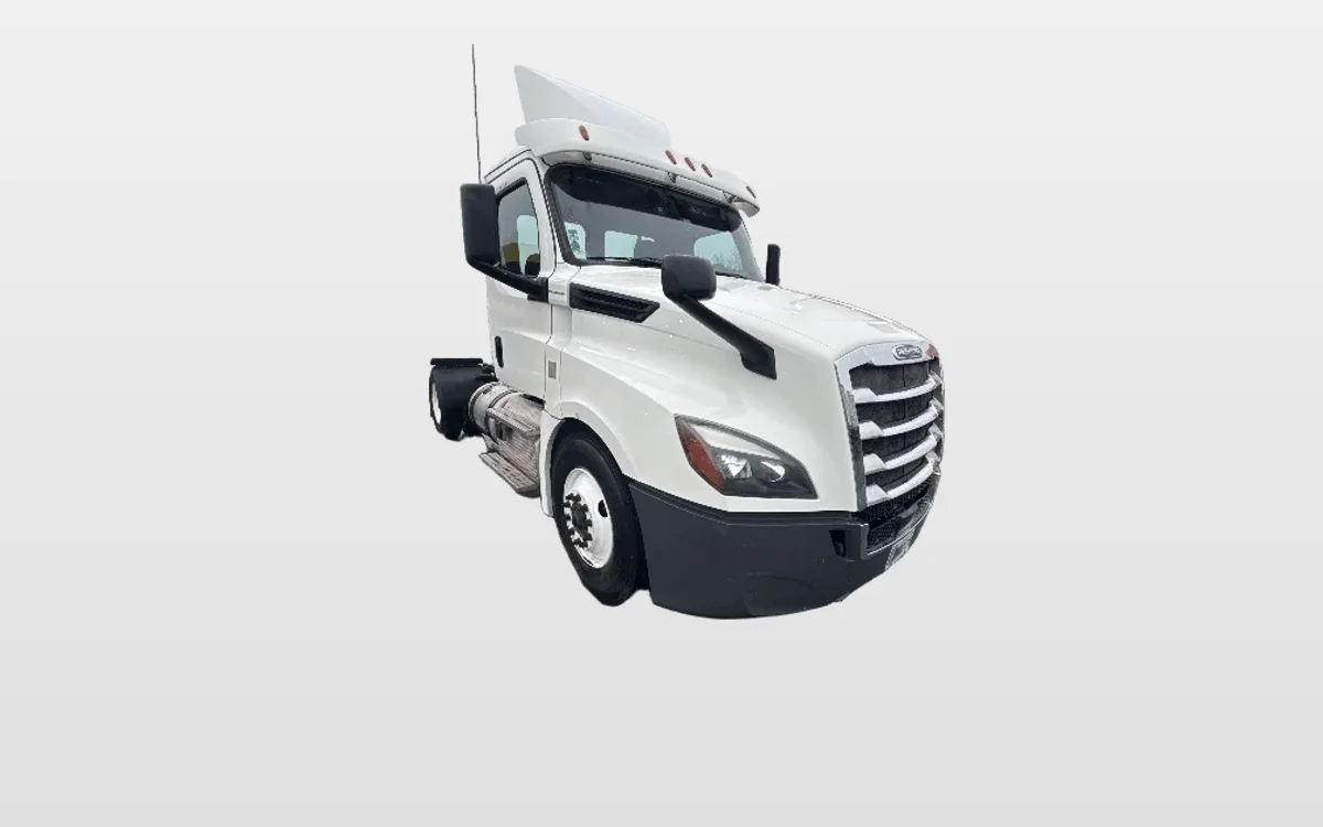 2019 Freightliner - image 1