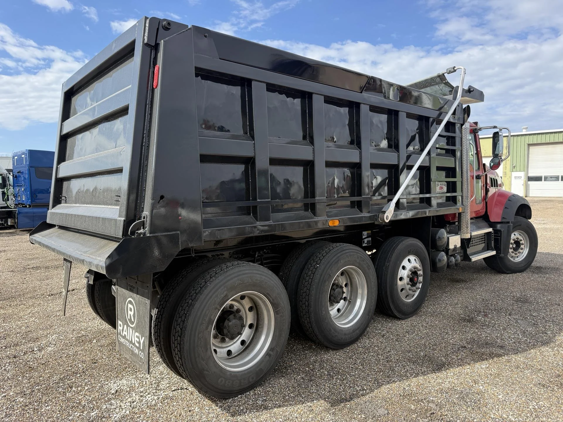 2019 Mack Granite - image 5