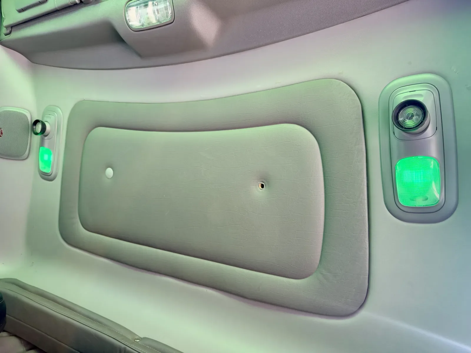 2019 Peterbilt 389 - image 21