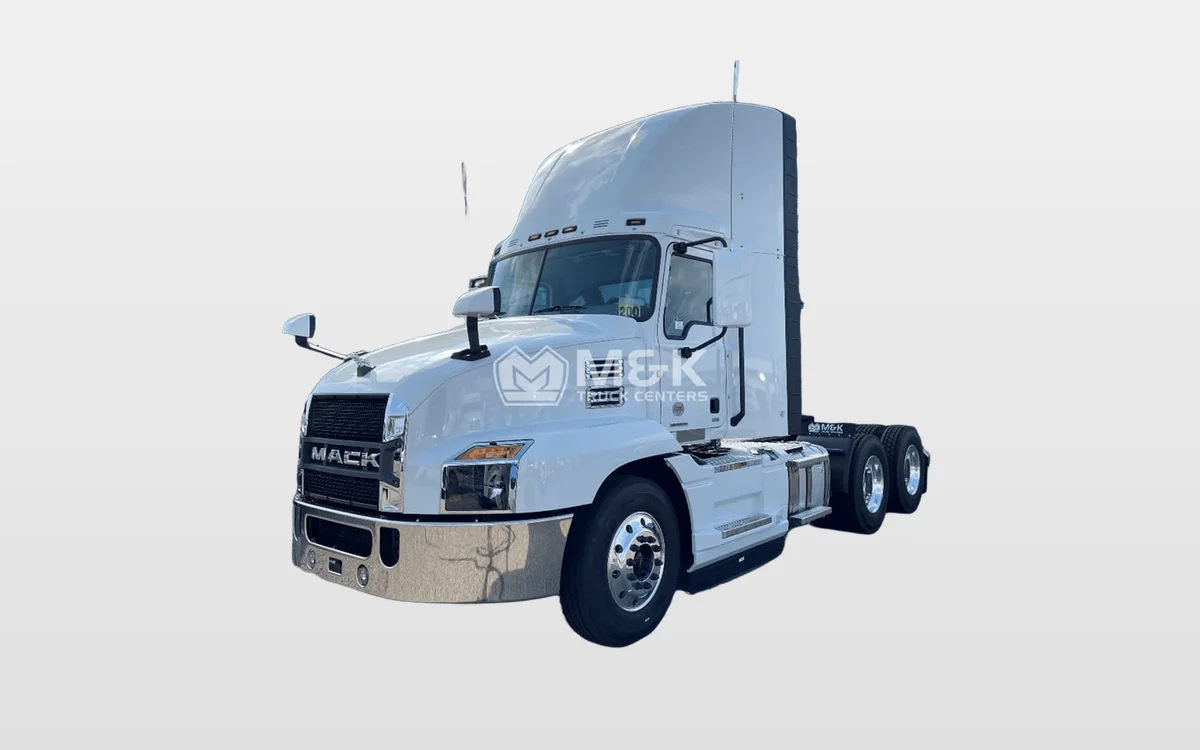 2025 Mack - image 1