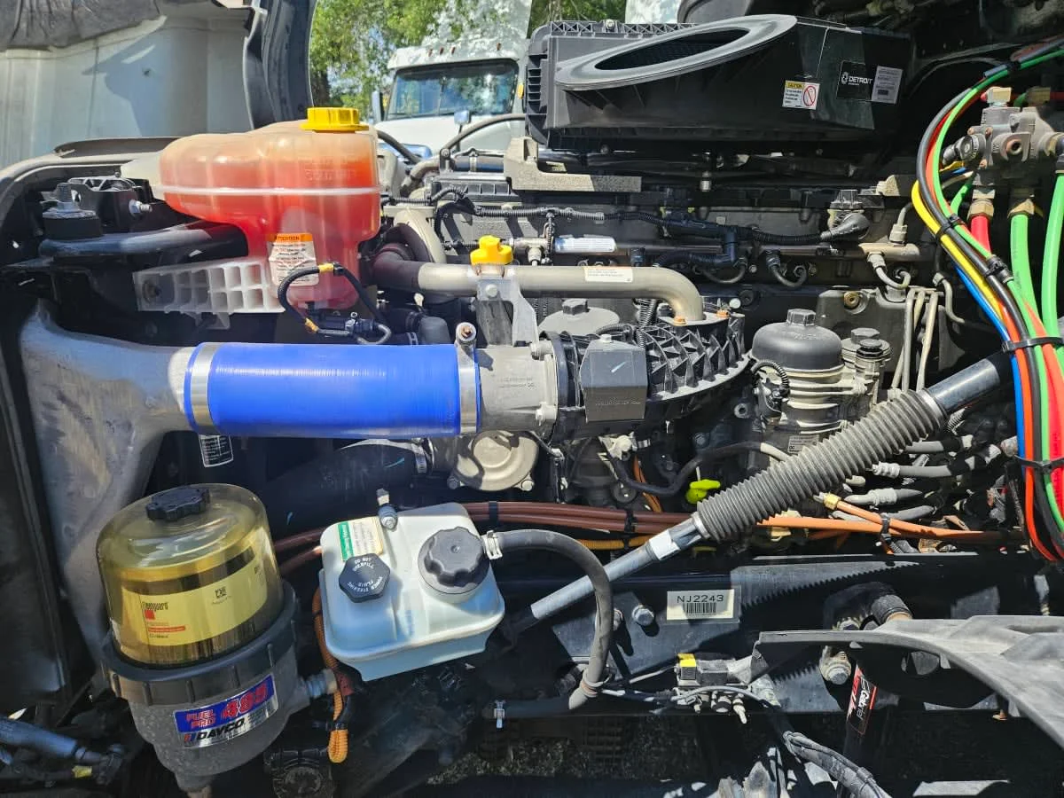 2022 Freightliner Cascadia in Orlando, FL — photo 9