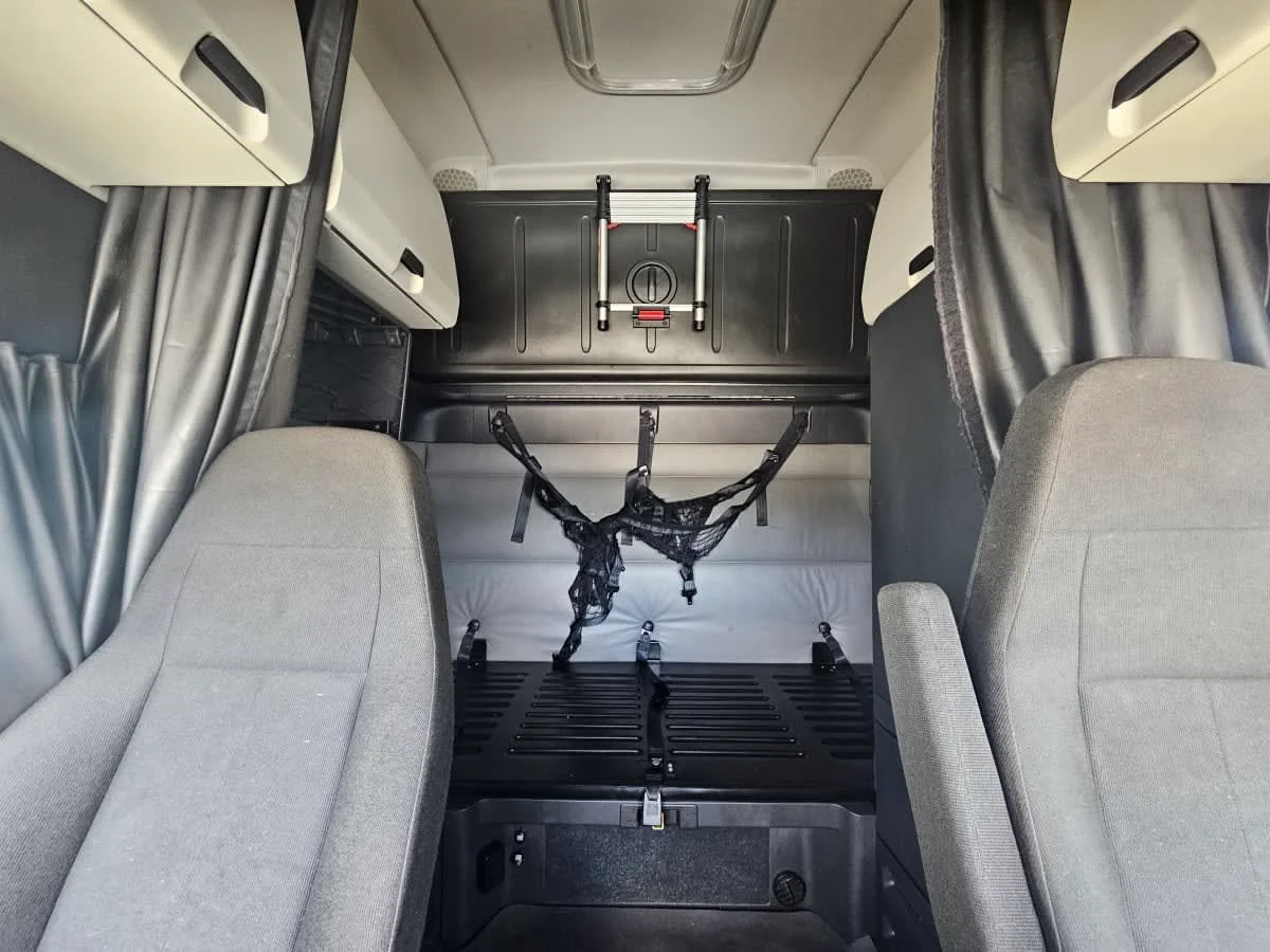 2022 Freightliner Cascadia in Orlando, FL — photo 8