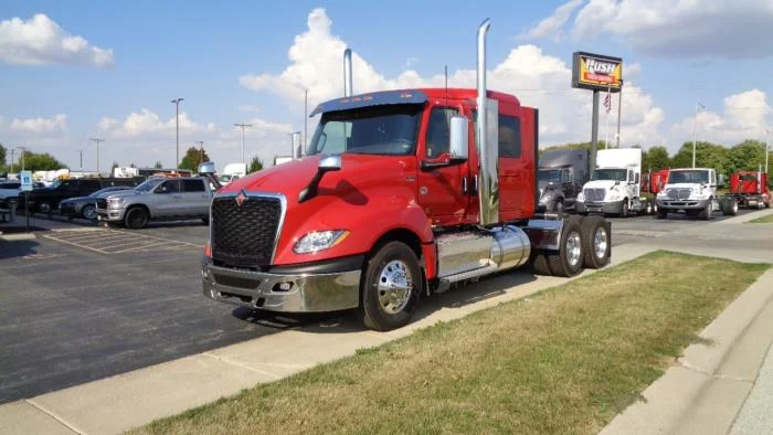 2026 International LT - image 2