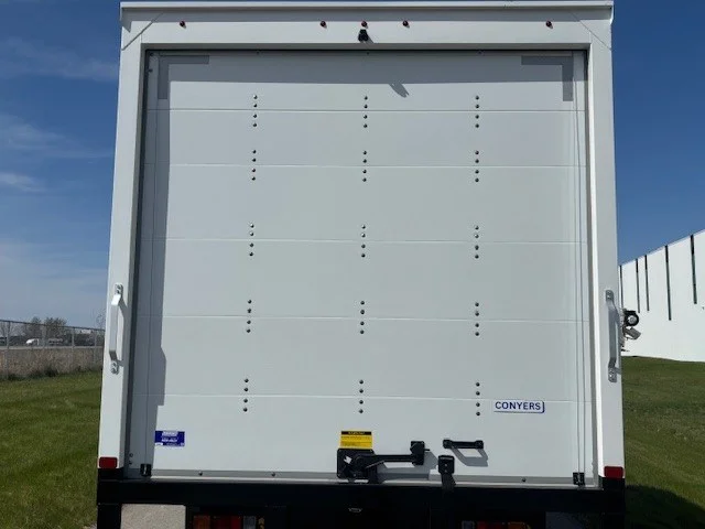 2025 Isuzu NRR in Ankeny, IA — photo 4