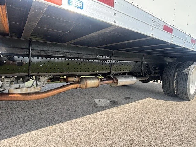 2025 Isuzu NRR in Ankeny, IA — photo 19