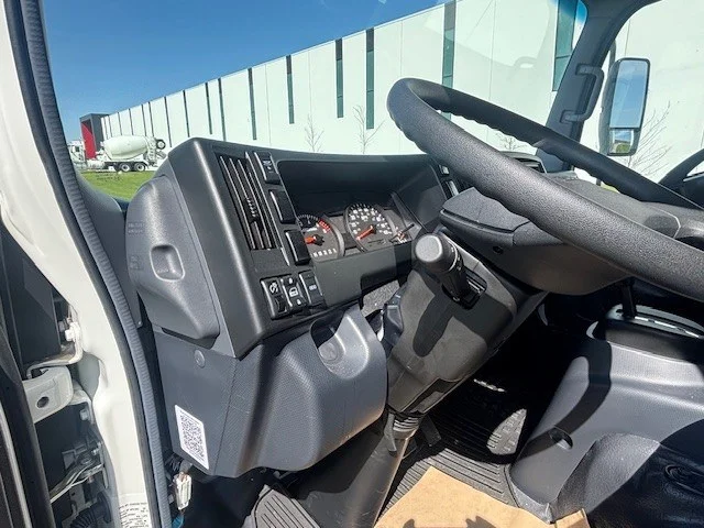 2025 Isuzu NRR in Ankeny, IA — photo 13