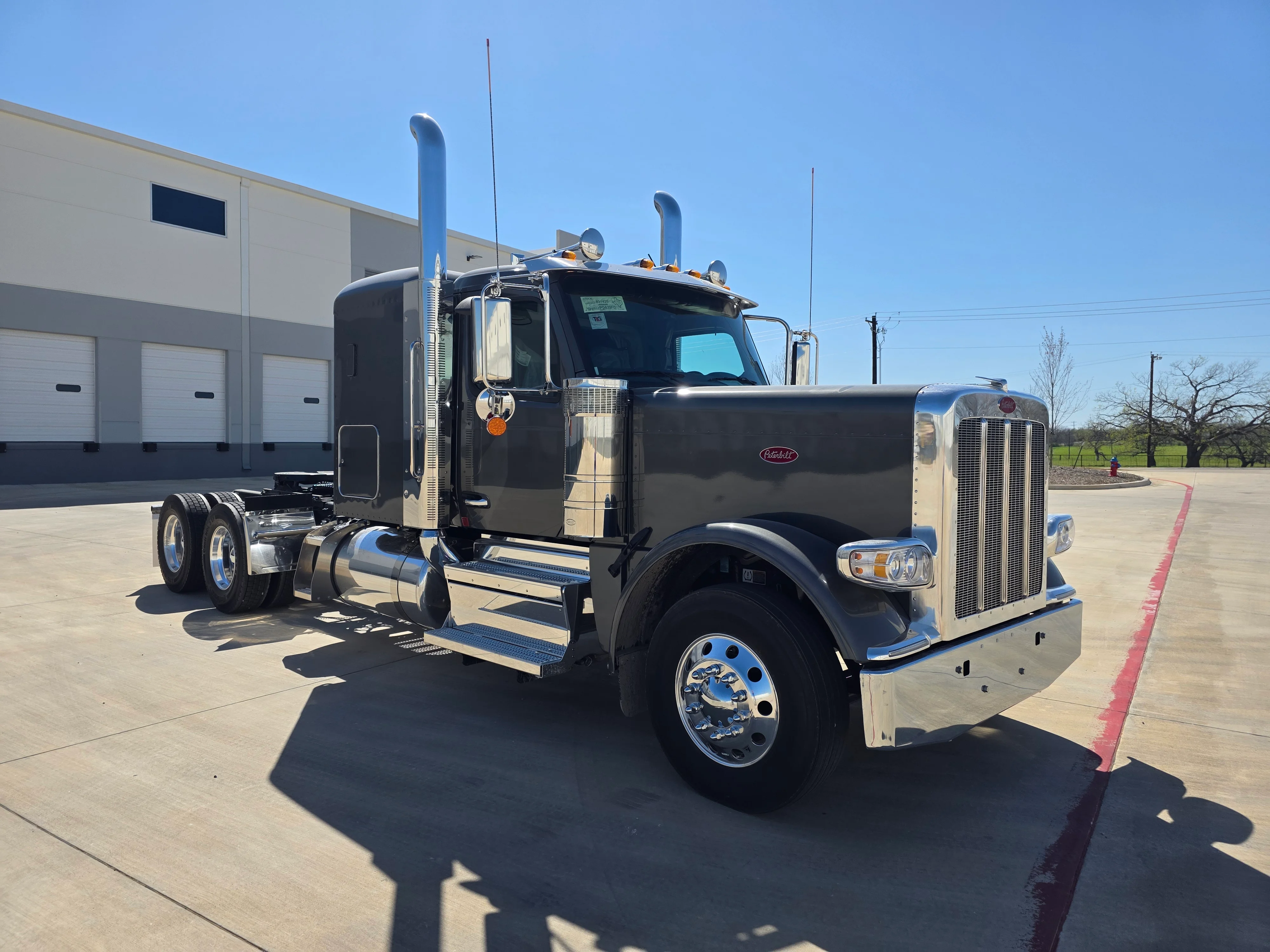 2027 Peterbilt 589 in Fort Smith, AR — photo 7