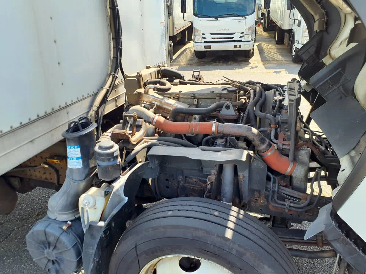 2019 Isuzu NRR in Springfield, MA — photo 11