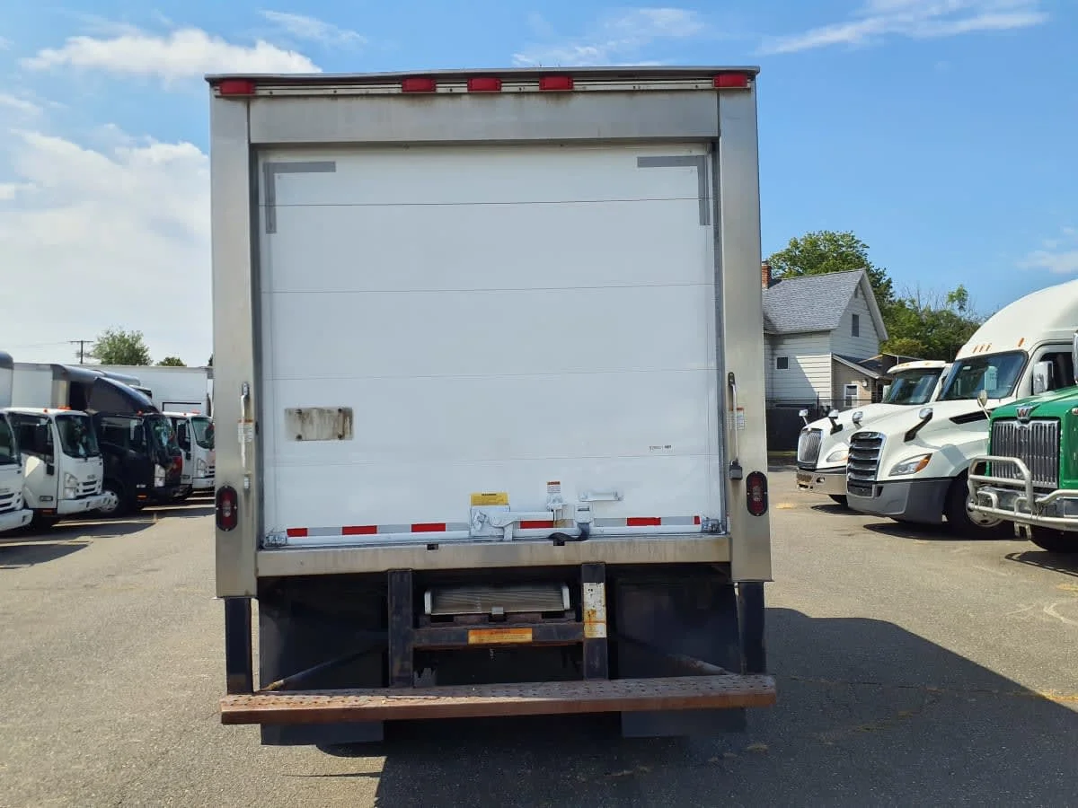 2019 Isuzu NRR in Springfield, MA — photo 5