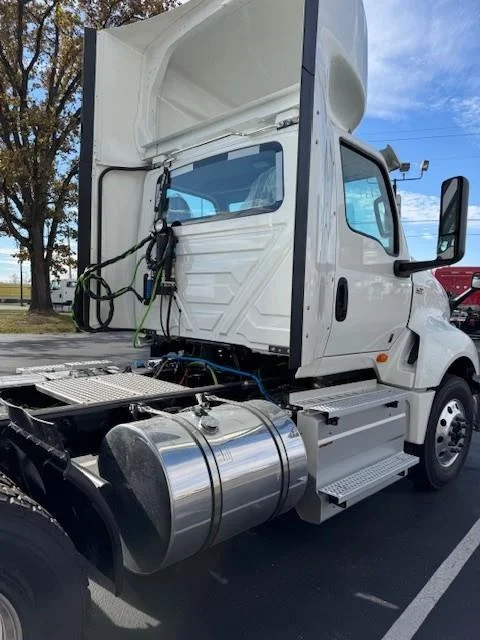 2026 International LT - image 9