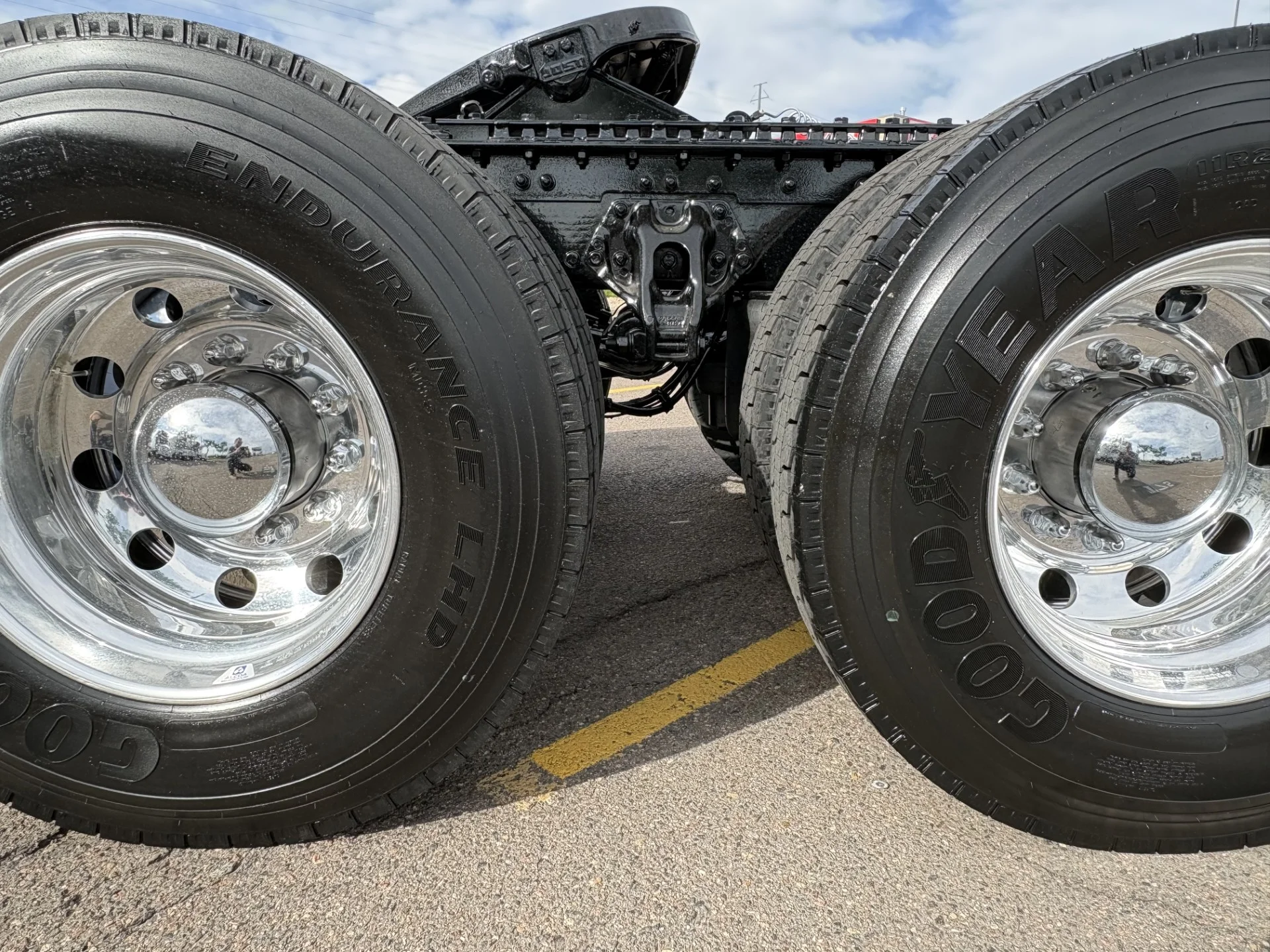 2027 Kenworth W900 in Denver, CO — photo 4