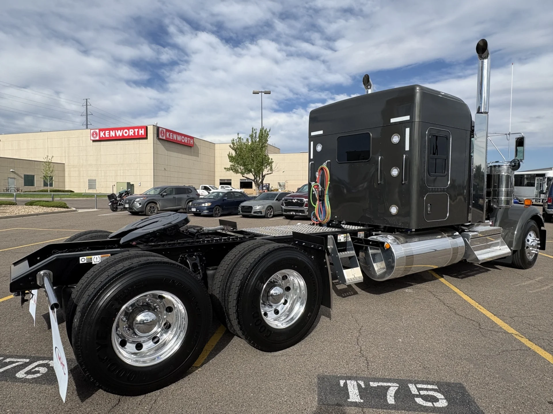 2027 Kenworth W900 in Denver, CO — photo 18