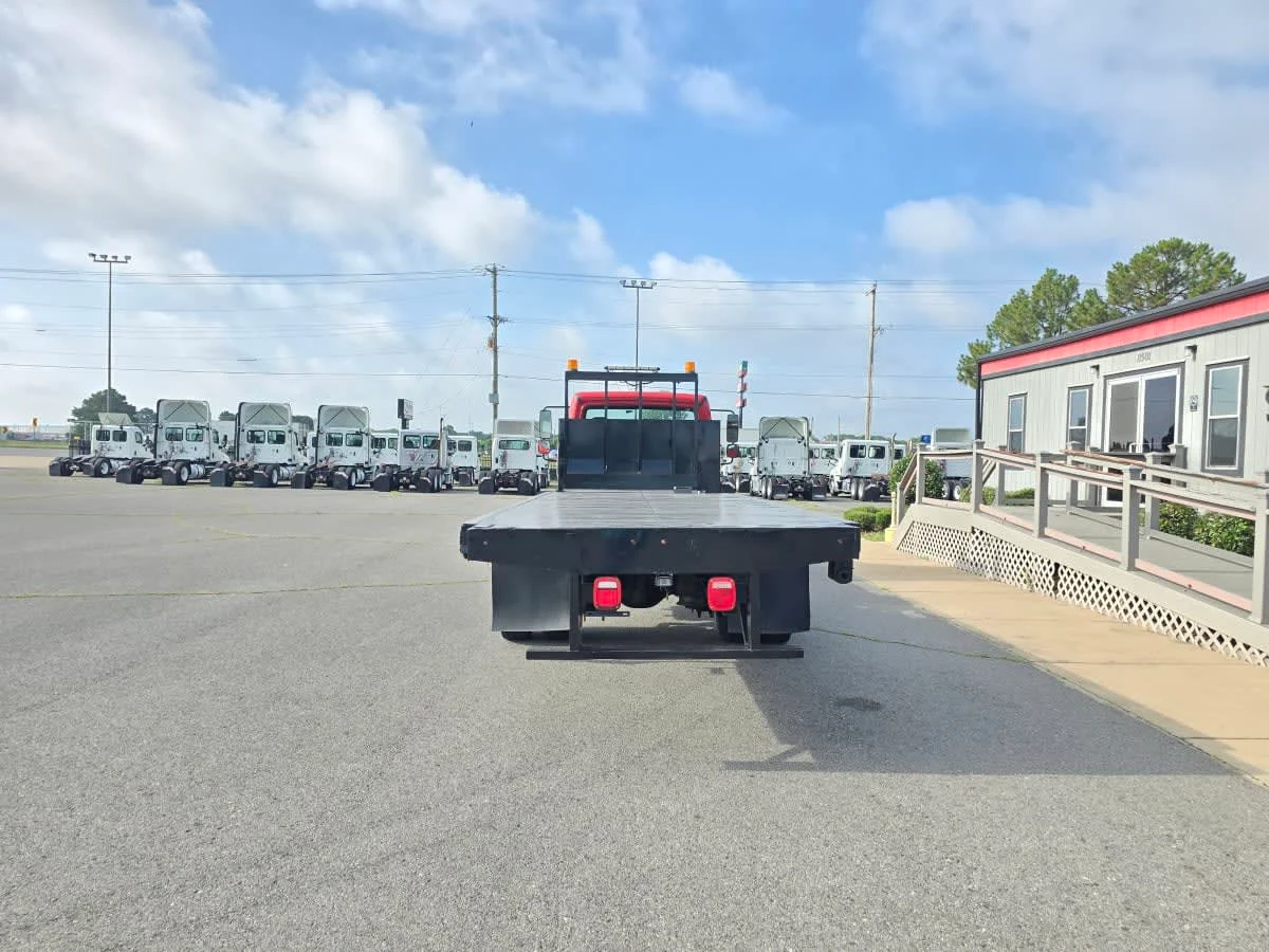 2018 Freightliner M2 106 in North Little Rock, AR — photo 5