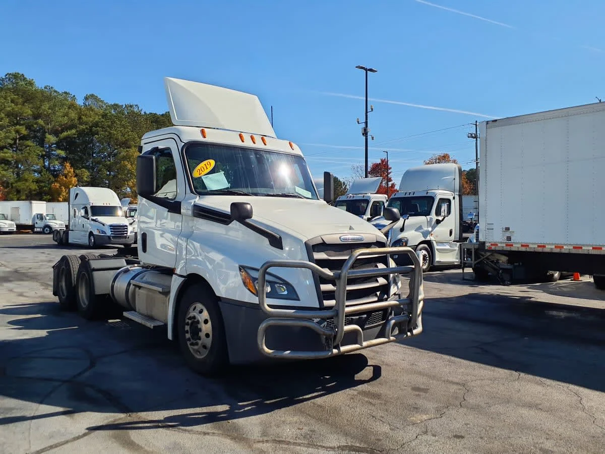 2019 Freightliner Cascadia in Atlanta, GA