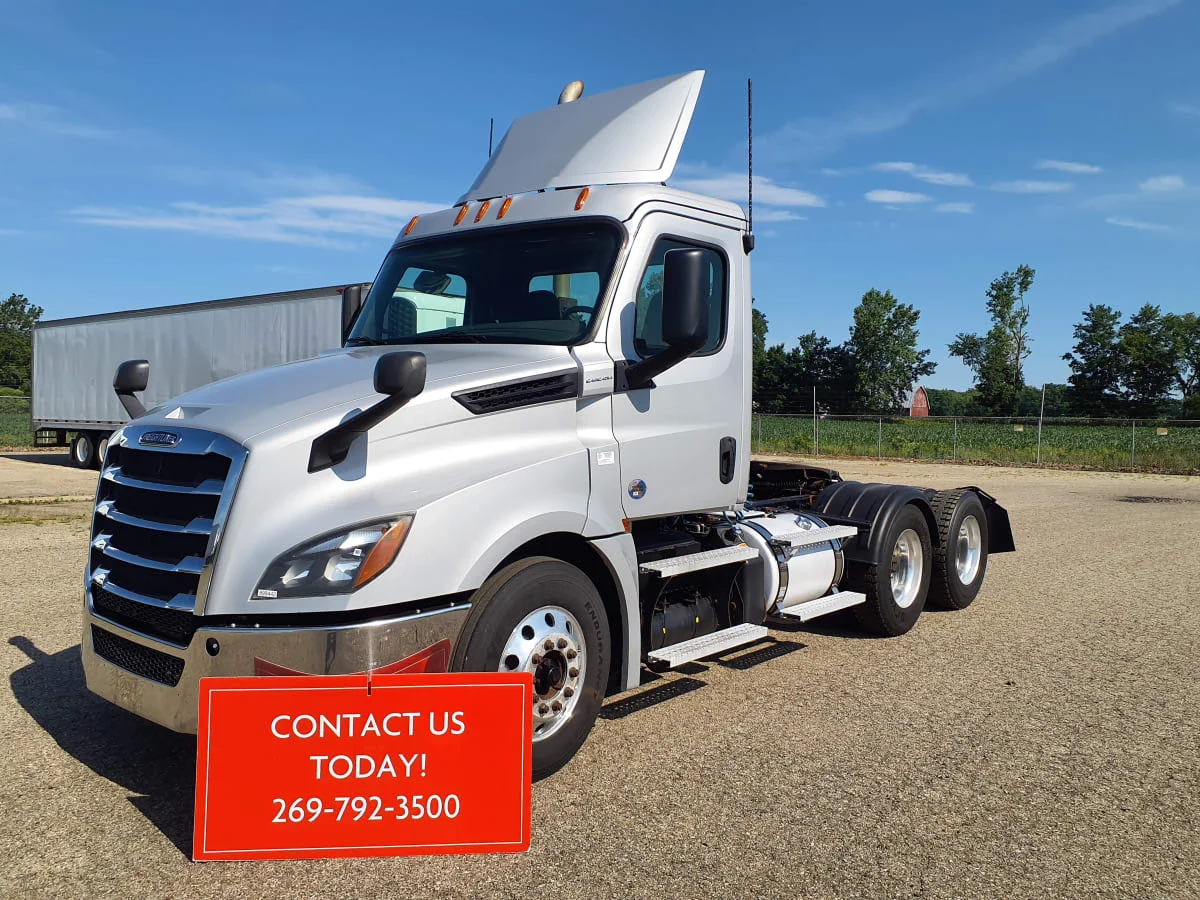 2020 Freightliner Cascadia