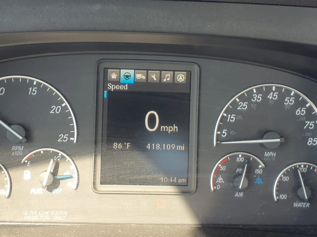 2020 Freightliner Cascadia in Wayland, MI — photo 9